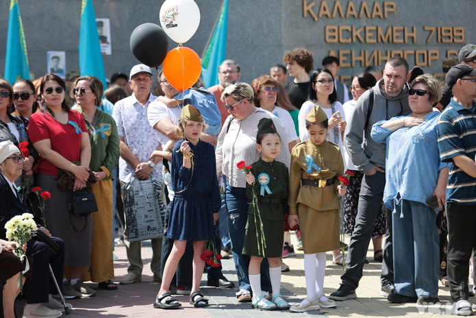 В Усть-Каменогорске празднуют 81 годовщину Великой Победы
